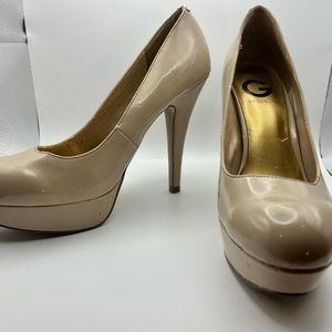 Guess cream platform heels size 8 &1/2